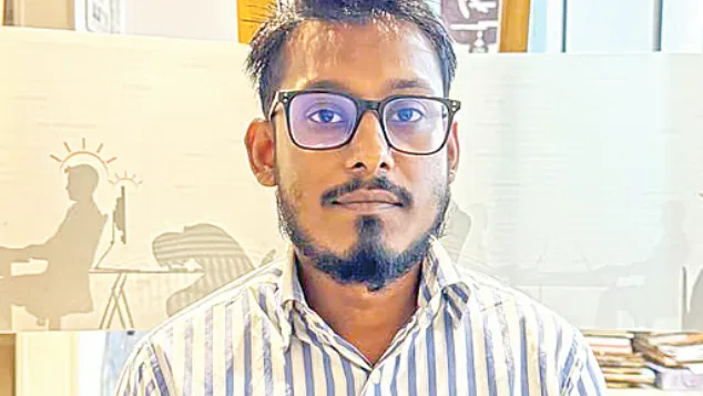 কম্বোডিয়ায় স্ক্যাম সেন্টারে ১৭ দিন বন্দি ও নির্যাতন: দেশে ফিরলেন বাংলাদেশি যুবক শফিকুল