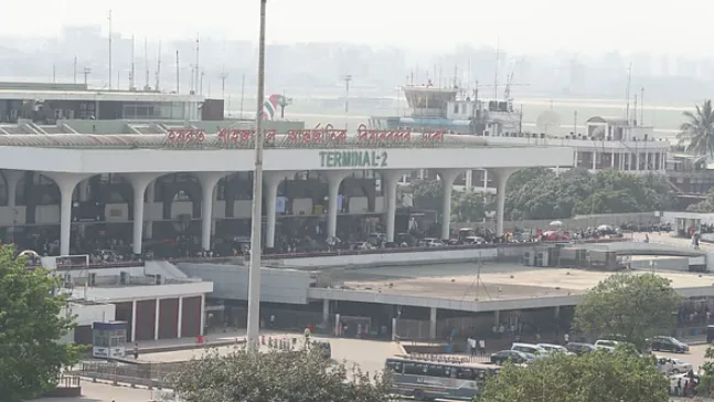 শাহজালাল বিমানবন্দরে পরিচালককে হুমকির অভিযোগে মেজর (অব.) আখতারুজ্জামানের বিরুদ্ধে মামলা