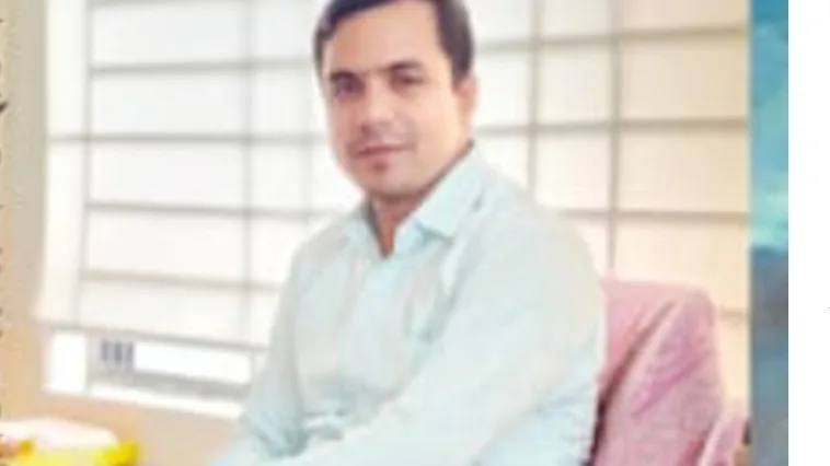 ধামরাই ইউএনও কার্যালয়ে কম্পিউটার অপারেটর শামীমের অনিয়মের অভিযোগ  আতঙ্কে সেবাপ্রার্থীরা